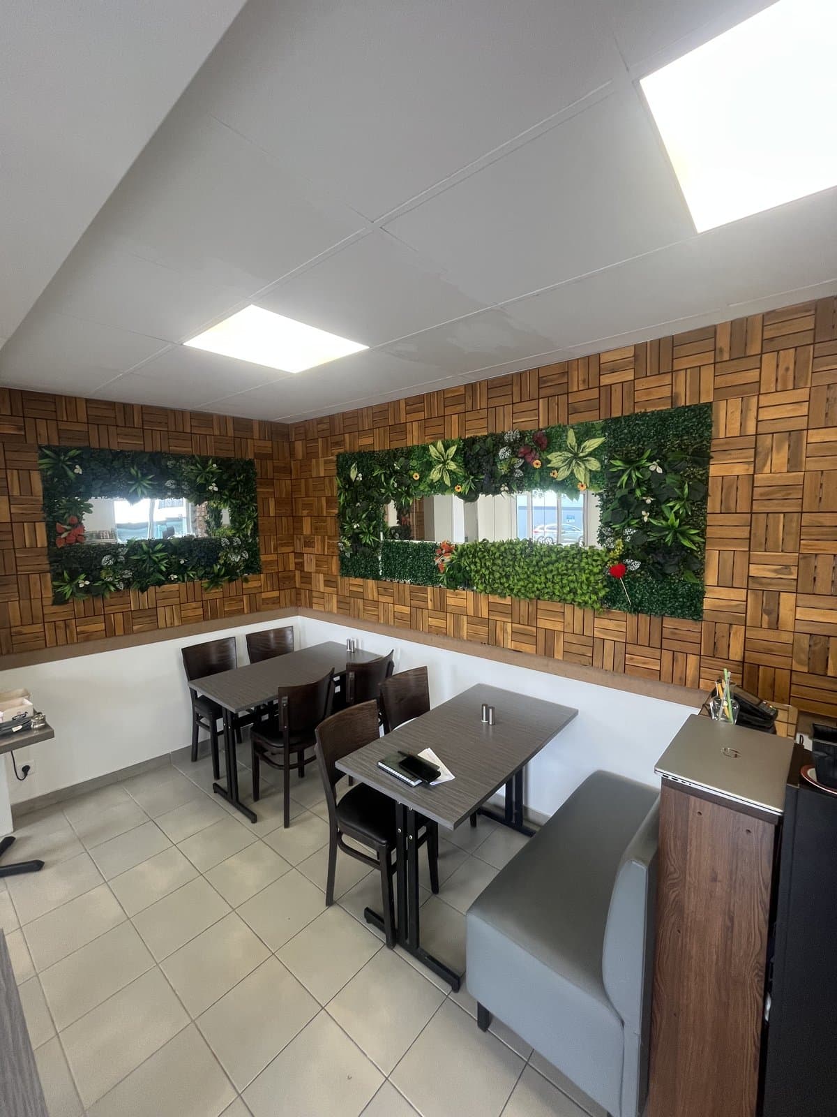 Salle du restaurant Ergin Grill